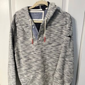 Tommy Bahama North Beach Baja Sweatshirt. Men’s Large.